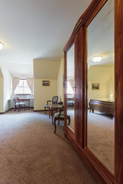 Hotel Folwark Zgierz Dış mekan fotoğraf