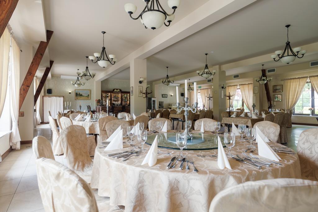 Hotel Folwark Zgierz Dış mekan fotoğraf