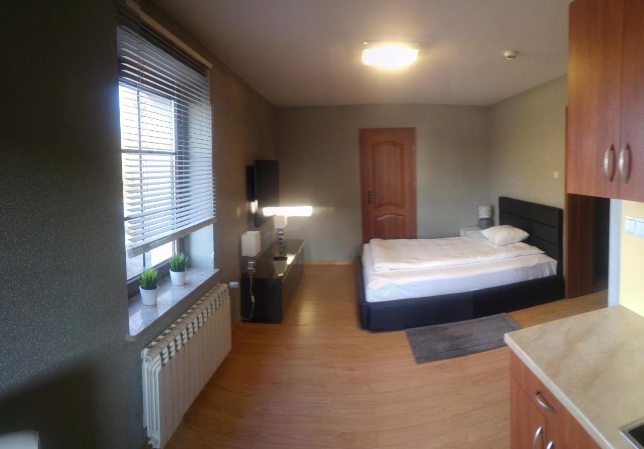 Hotel Folwark Zgierz Dış mekan fotoğraf